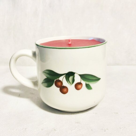 Raspberry Pomegranate Mug Candle