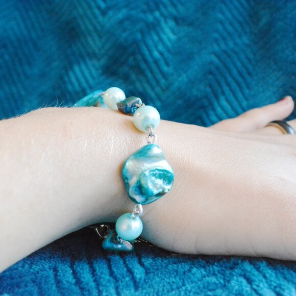 Handmade Beaded Mother of Pearl Bracelet with Coastal Ocean Aesthetic