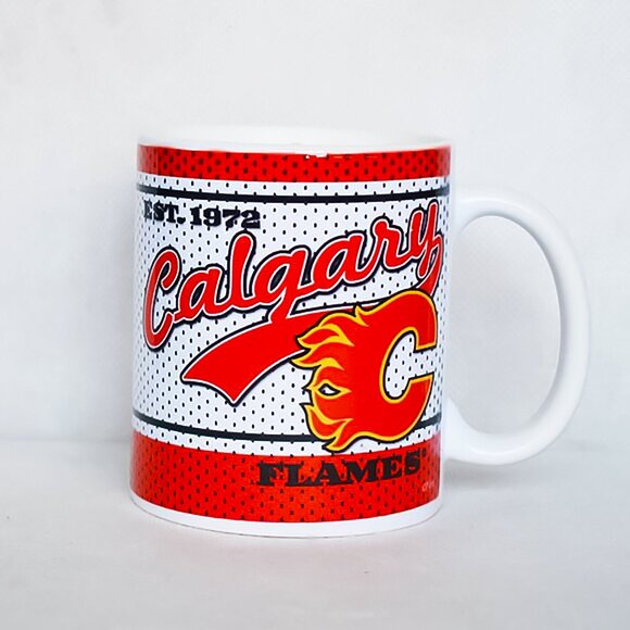 Calgary Flames Hockey Mug Candle