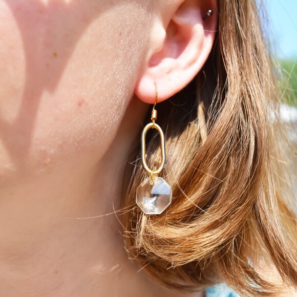 Modern Minimalist Faceted Crystal Dangle Earrings