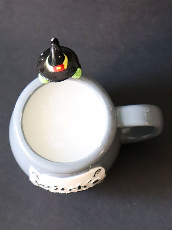 Handmade Witches Brew Unscented Mug Candle