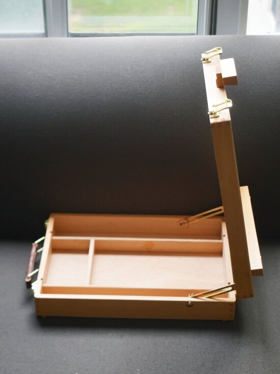 Portable Artist Easel Storage Compartment
