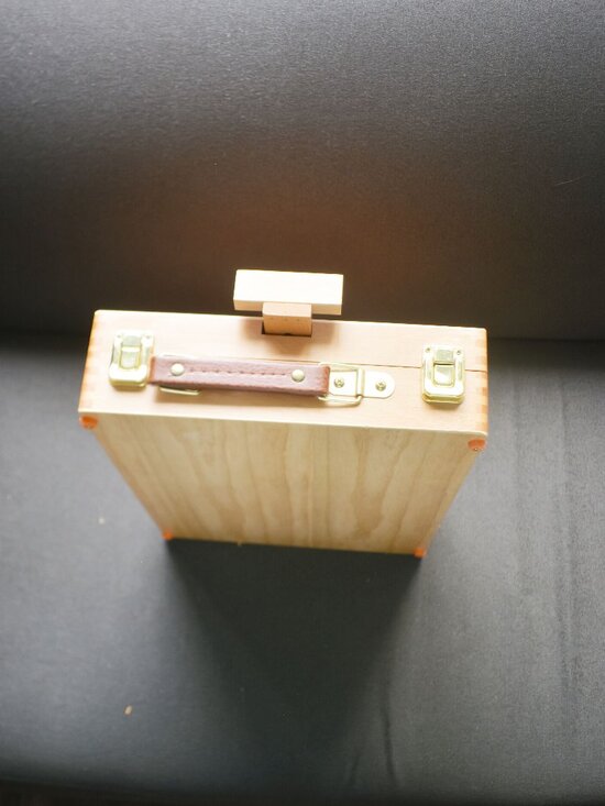 Portable Artist Easel Storage Compartment
