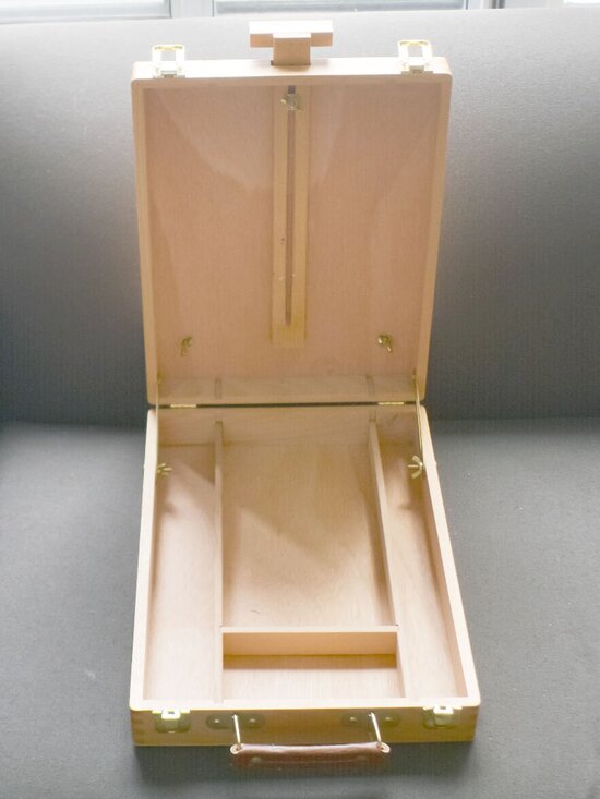 Portable Artist Easel Storage Compartment